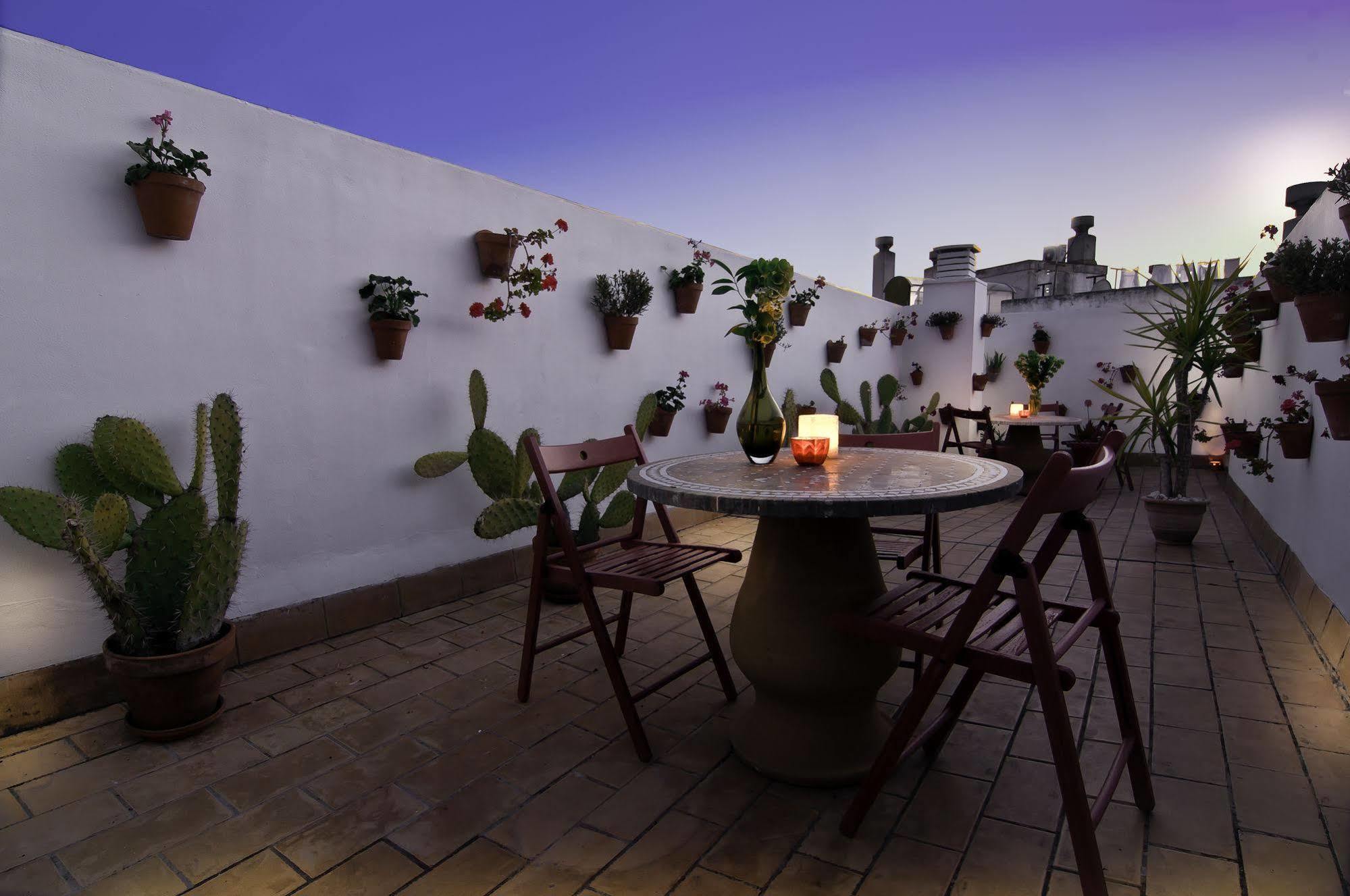 Hotel Un Patio Al Sur Sewilla